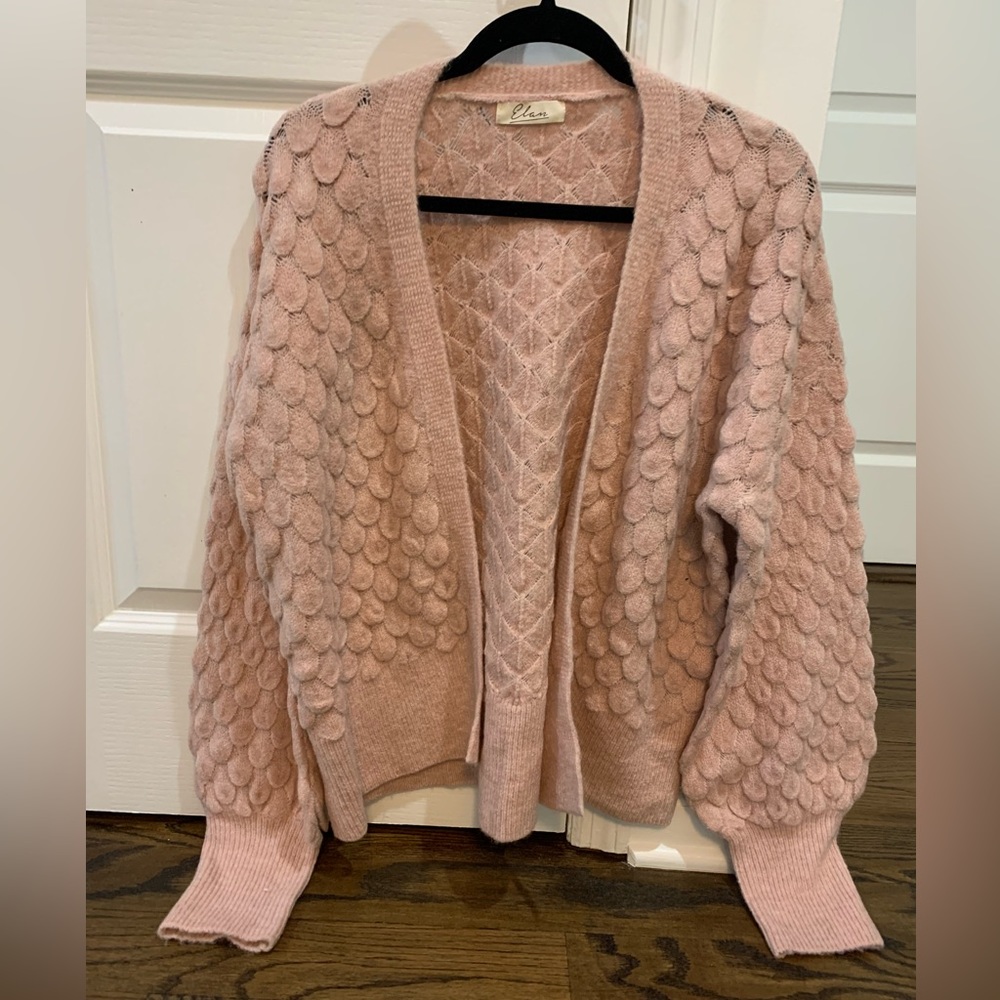 ELAN Cozy Open Cardigan - color is a light mauve - EUC